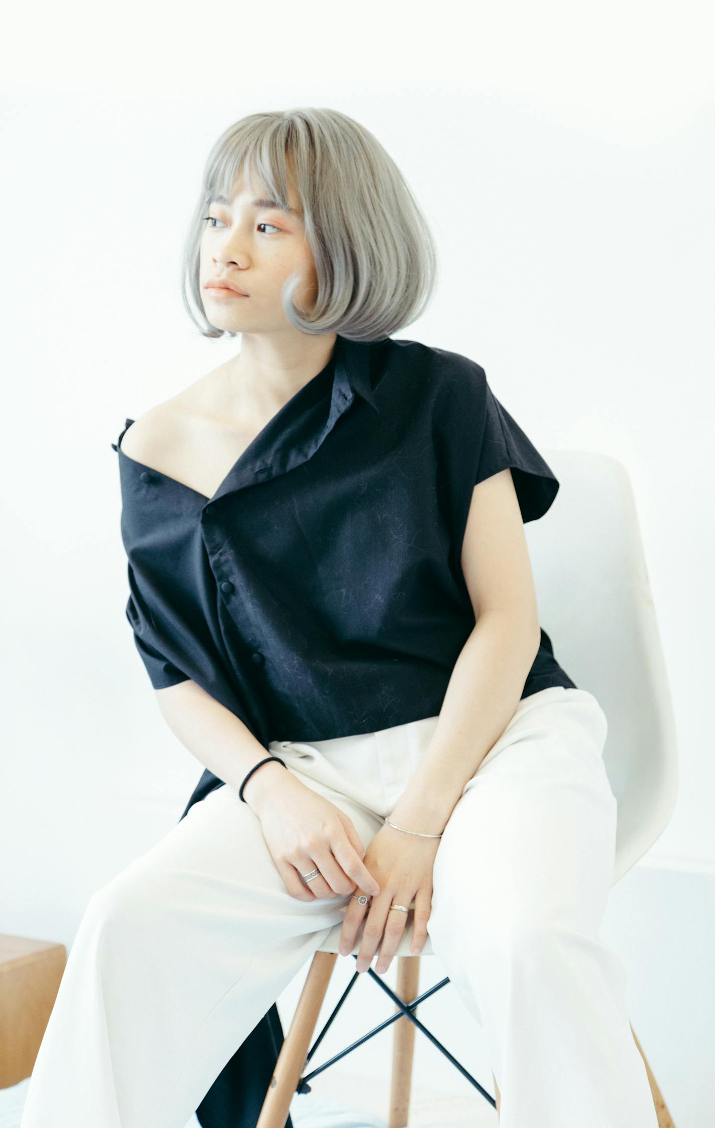 最新閨蜜頭像女，展現(xiàn)獨(dú)特魅力的時(shí)尚風(fēng)采頭像集萃