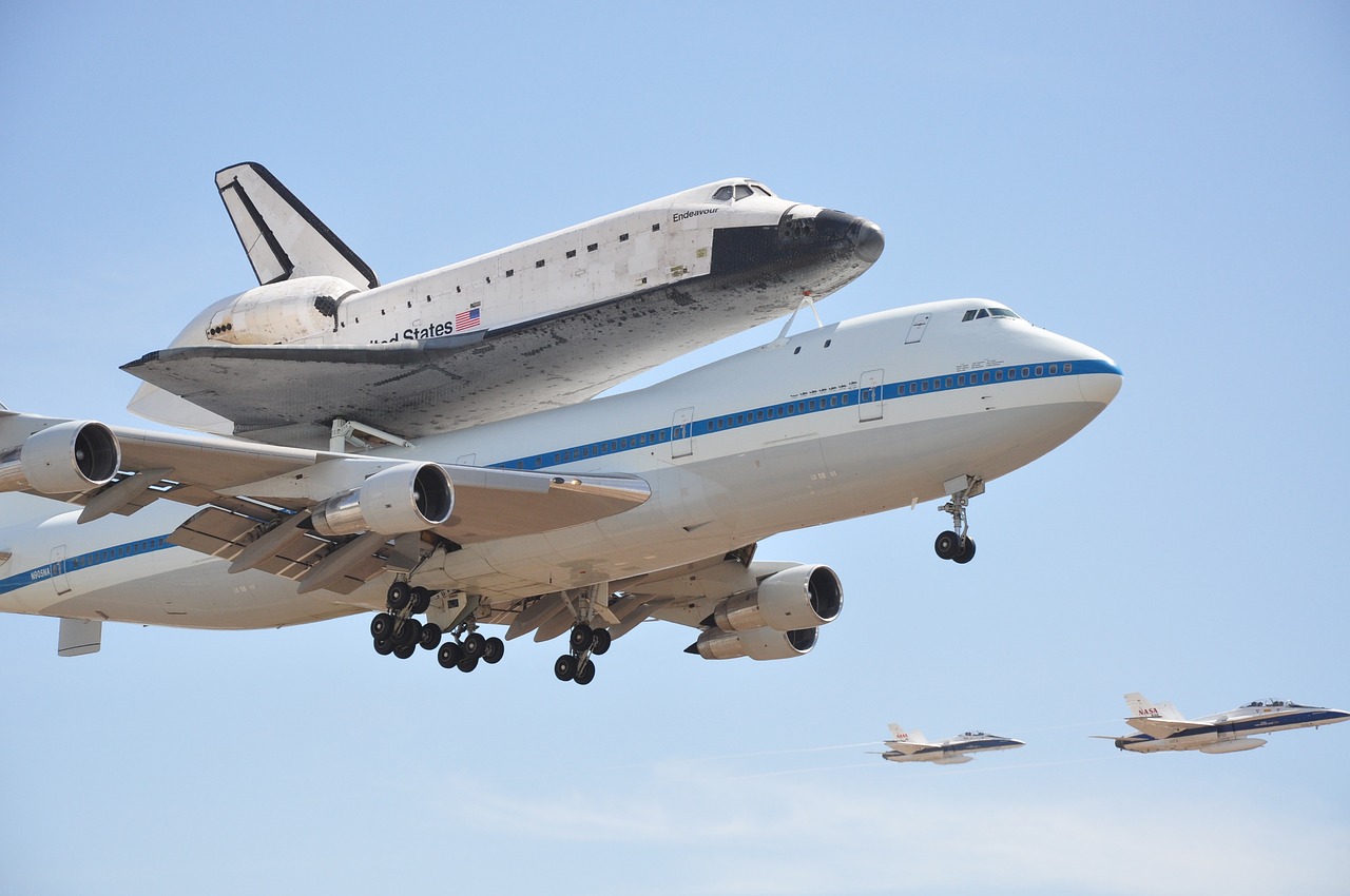 探索現(xiàn)代化航空樞紐奇跡，最新機(jī)場建成紀(jì)實(shí)